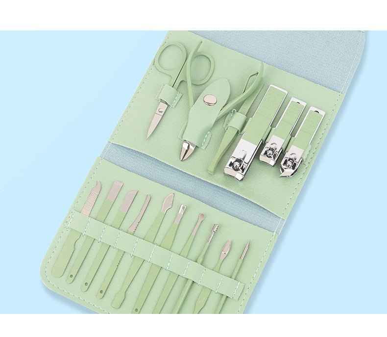 16-Piece Manicure & Pedicure Set – Travel Grooming Kit