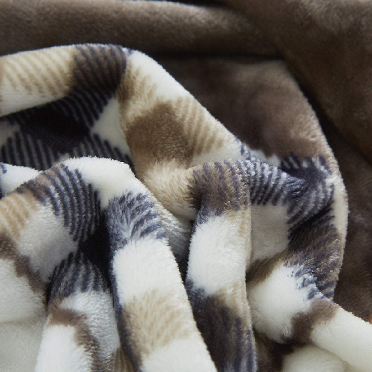 Fall Plaid Patchwork Fleece Throw Blanket – Orange Farmhouse