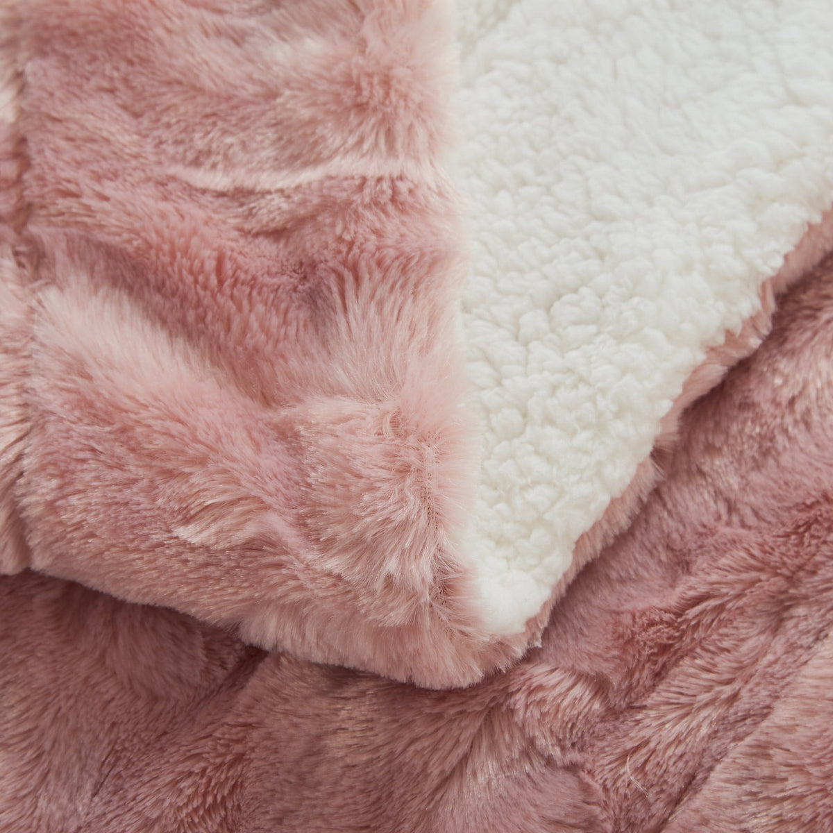 Faux Fur Throw Blanket – Dusty Rose Pink