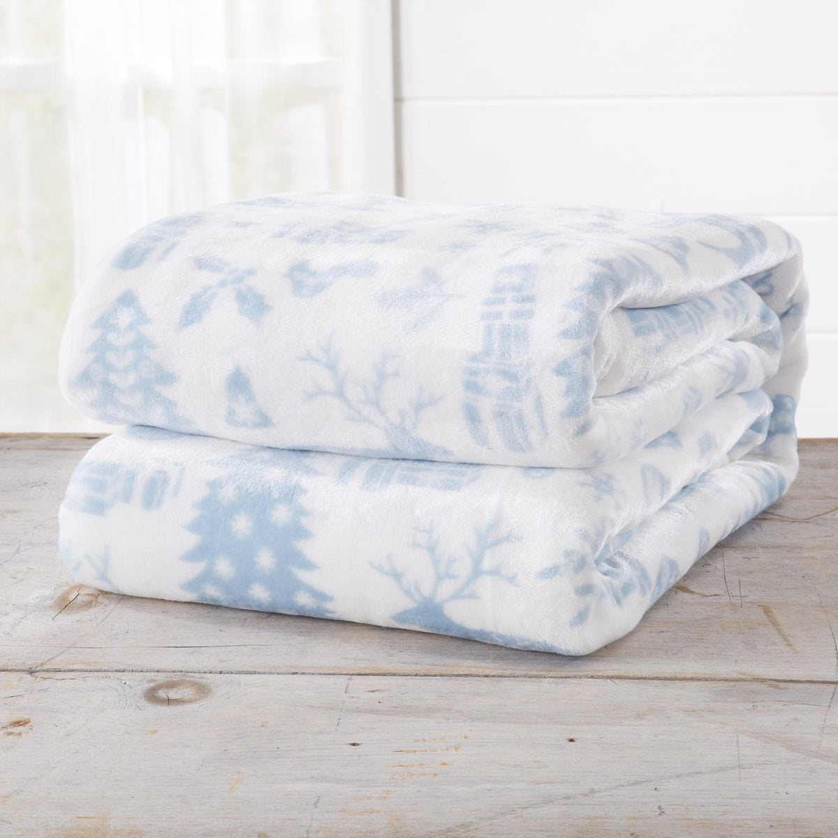 Velvet Throw Blanket – Pearl Collection